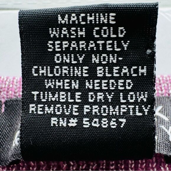 New York & Company Women's Purple Sparkle V-Neck Sweater Pullover (XS) - Picture 8 of 8